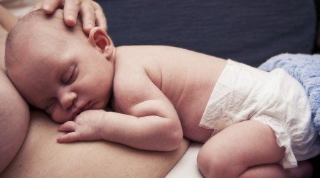 How to Maximize Skin to Skin Contact with Baby (Kangaroo Care)